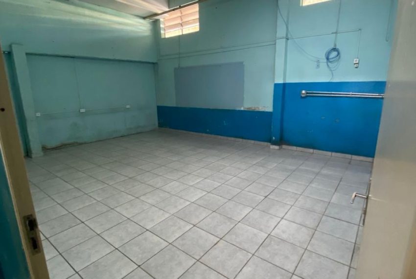 WhatsApp Image 2025-10-22 at 13.41.18