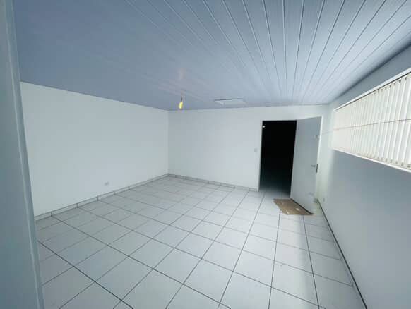 WhatsApp Image 2025-10-24 at 16.17.07