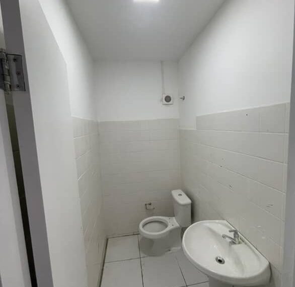 WhatsApp Image 2025-10-24 at 16.17.08